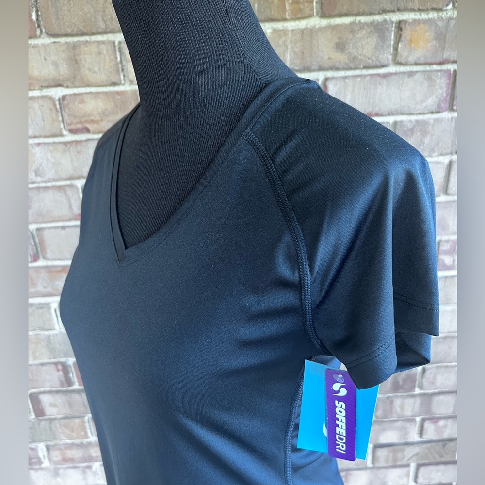Soffe Black Tee Juniors Small NWT Athletic